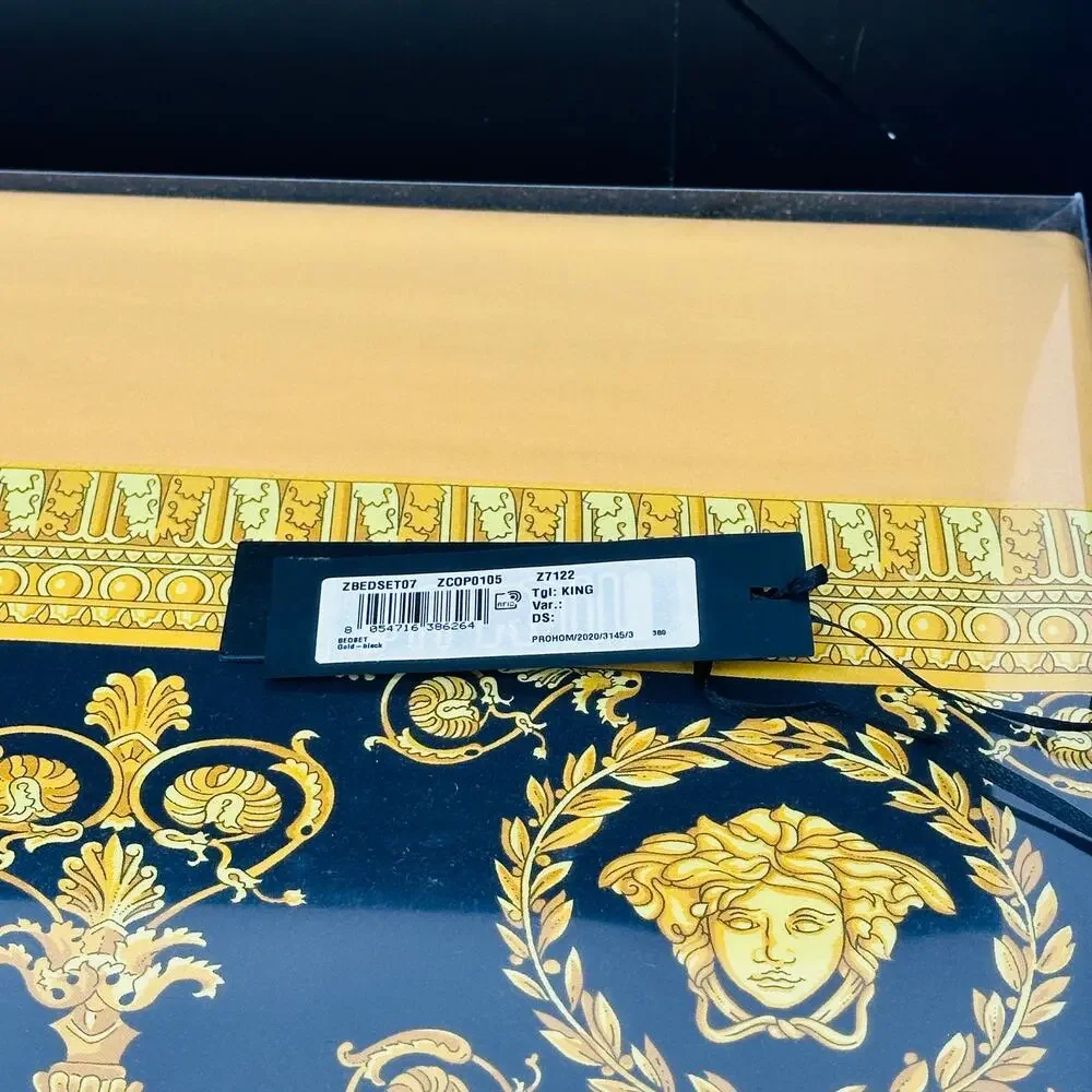 NIB Versace Home Bed Sheet Set 4 Pieces Gold Yellow Barocco Print King Size